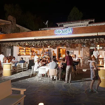Mavi Turkbuku Otel