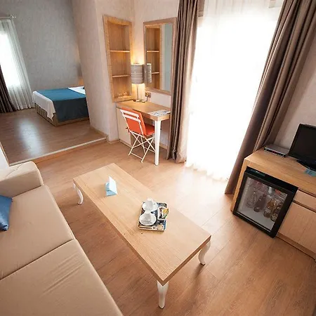 Mavi Turkbuku Hotel