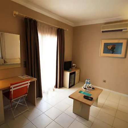 Mavi Turkbuku Hotel