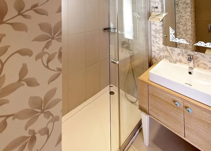 Mavi Hotel Golturkbuku